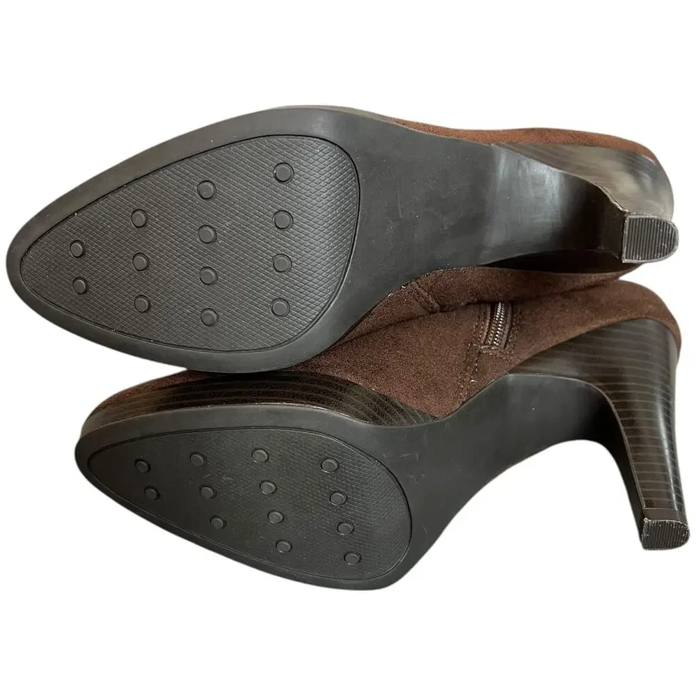 NWOT Isaac Mizrahi for Target Brown Faux Suede Ankle Boots Heels - 8.5